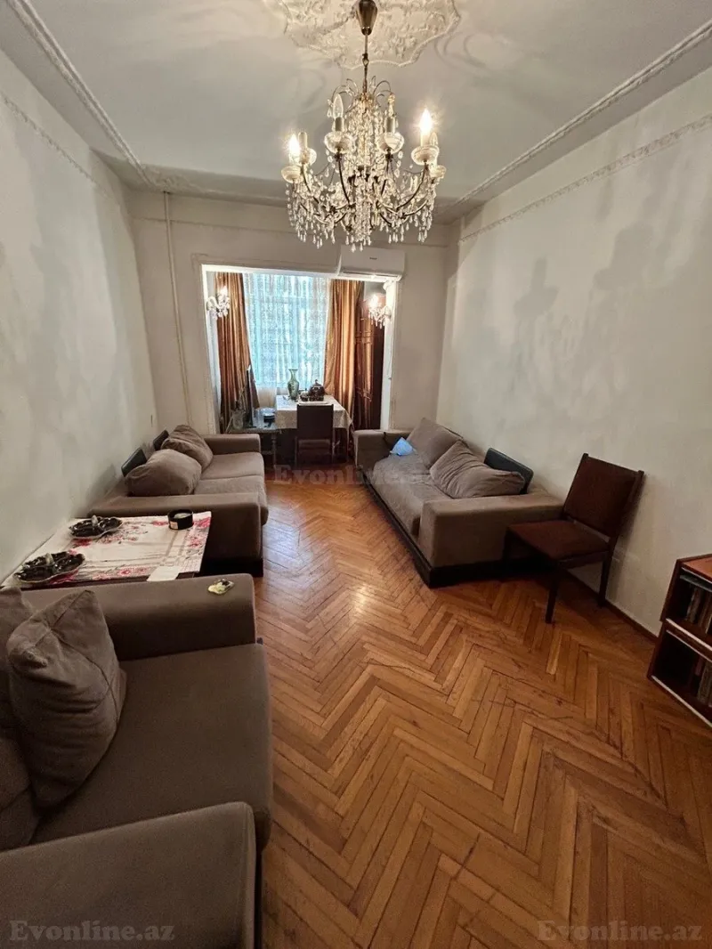 Satılır 3 otaqlı Mənzil Köhnə tikili 90 m² Memar Əcəmi m. - şəkil 6