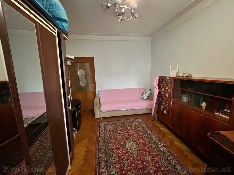Satılır 3 otaqlı Mənzil Köhnə tikili 90 m² Memar Əcəmi m. - şəkil 8