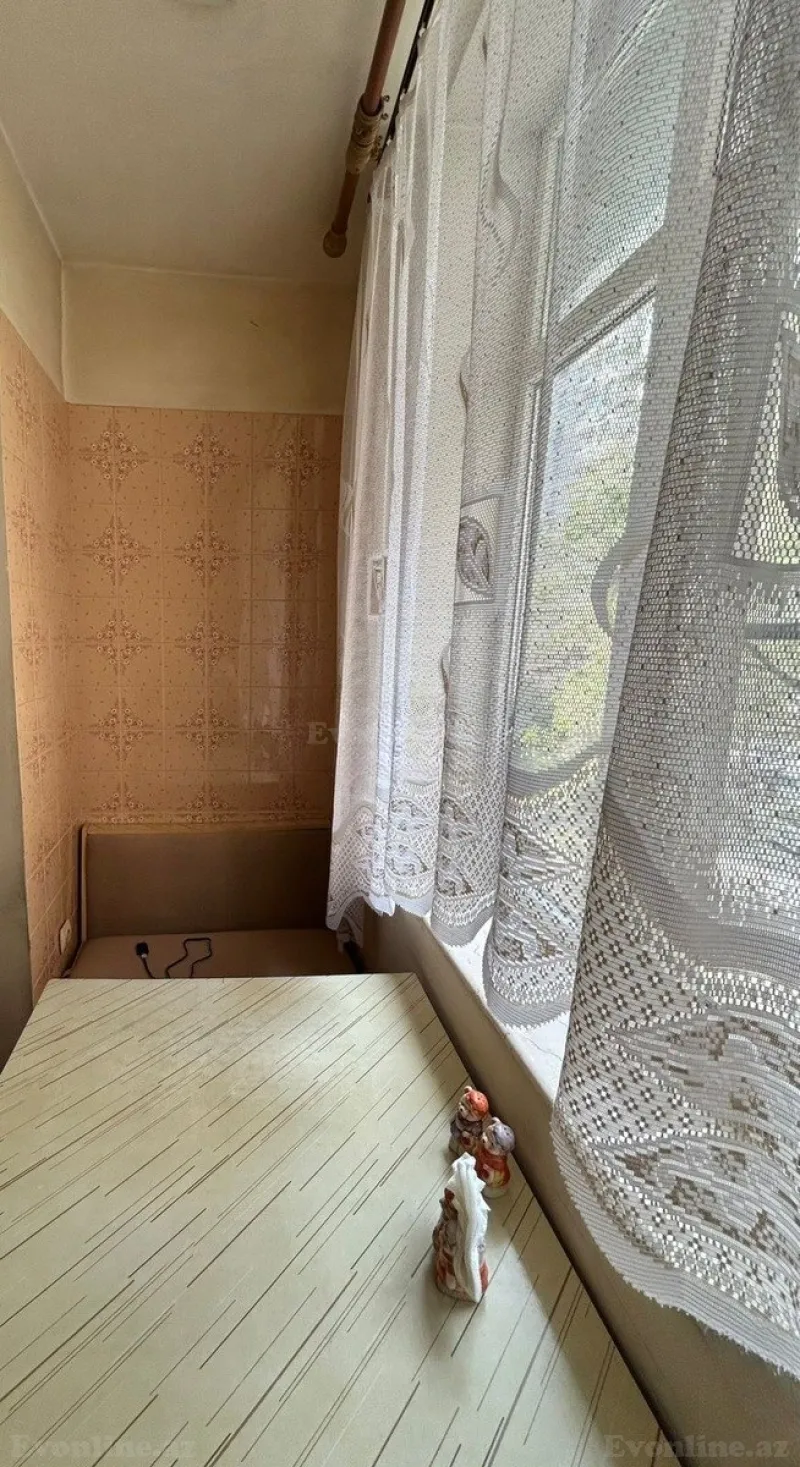 Satılır 3 otaqlı Mənzil Köhnə tikili 90 m² Memar Əcəmi m. - şəkil 13