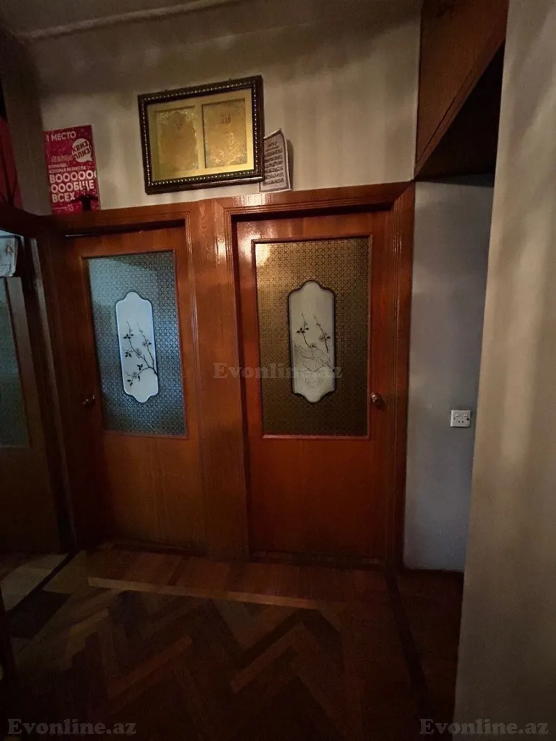 Satılır 3 otaqlı Mənzil Köhnə tikili 90 m² Memar Əcəmi m. - şəkil 15