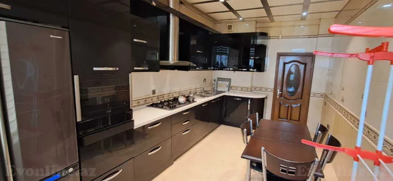 Kirayə verilir 5 otaqlı Mənzil Yeni tikili 175 m² Nizami m. - şəkil 20