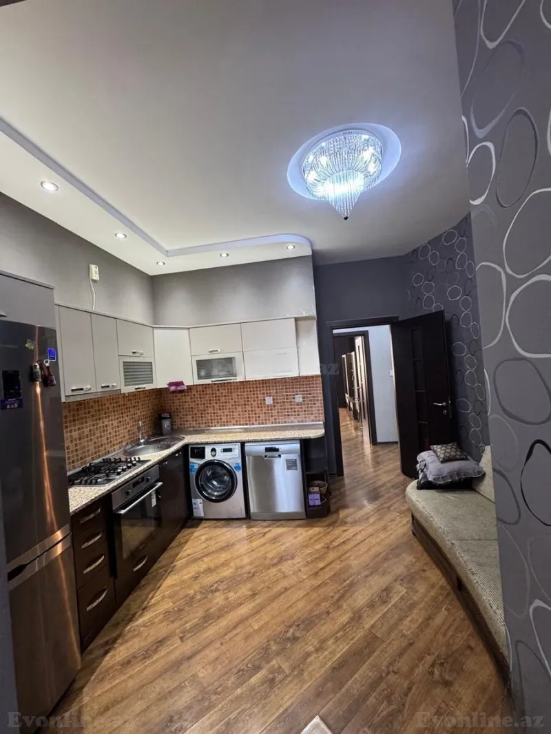 Kirayə verilir 3 otaqlı Mənzil Yeni tikili 102 m² Sahil m. - şəkil 9