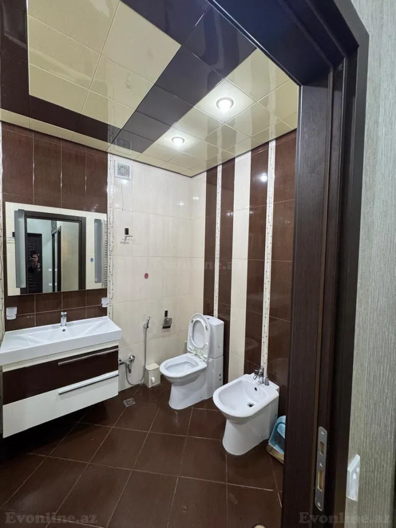 Kirayə verilir 3 otaqlı Mənzil Yeni tikili 102 m² Sahil m. - şəkil 12