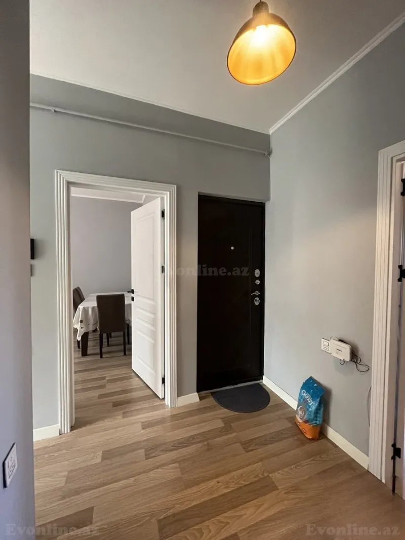 Satılır 2 otaqlı Mənzil Köhnə tikili 65 m² İnşaatçılar m. - şəkil 5