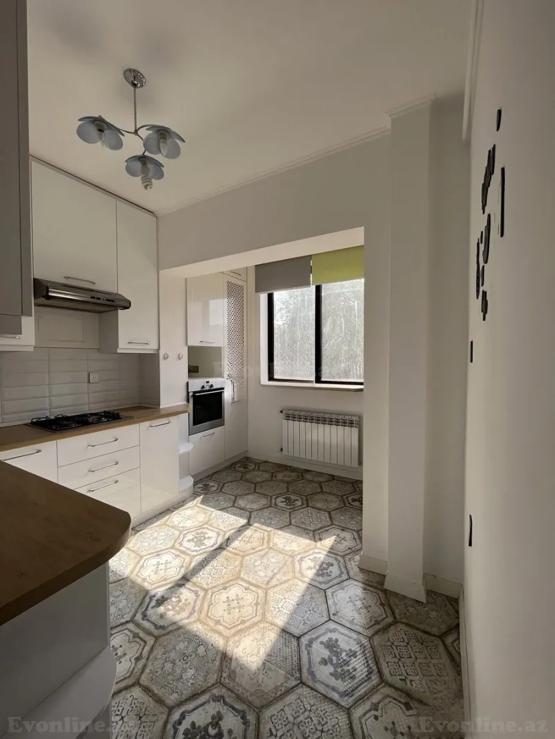 Satılır 2 otaqlı Mənzil Köhnə tikili 65 m² İnşaatçılar m. - şəkil 8