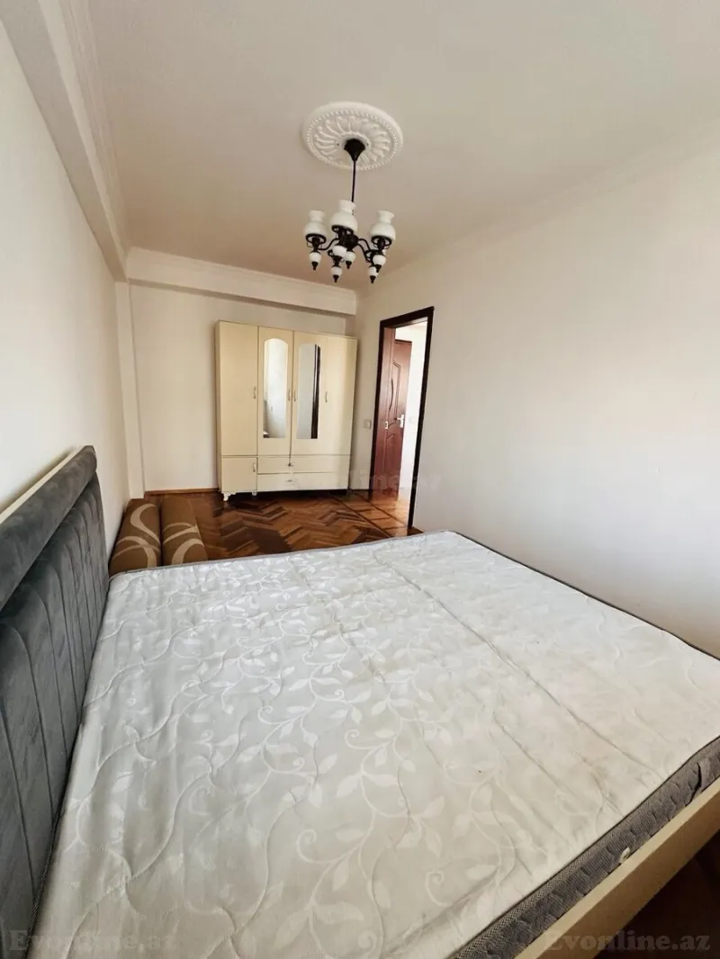 Kirayə verilir 3 otaqlı Mənzil Köhnə tikili 85 m² Elmlər Akademiyası m. - şəkil 2
