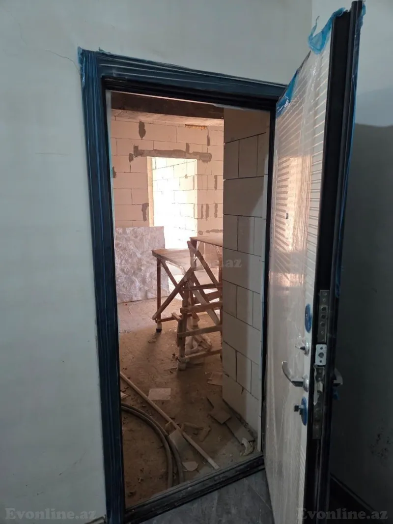 Satılır 3 otaqlı Mənzil Yeni tikili 90 m² Qara Qarayev m. - şəkil 3