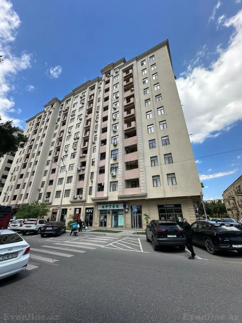 Satılır 1 otaqlı Mənzil Yeni tikili 45.5 m² Bakıxanov