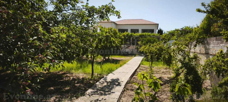 Satılır 3 otaqlı Həyət evi 190 m² Novxanı - şəkil 2