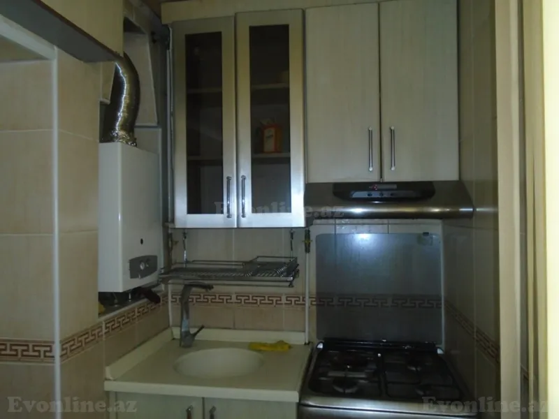 Kirayə verilir 3 otaqlı Mənzil Köhnə tikili 55 m² Elmlər Akademiyası m. - şəkil 9