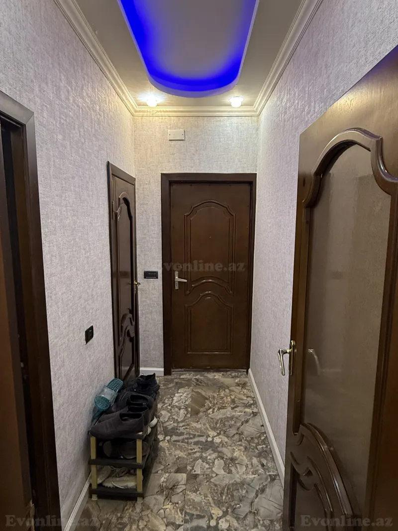 Satılır 2 otaqlı Mənzil Köhnə tikili 55 m² 20 Yanvar m. - şəkil 21
