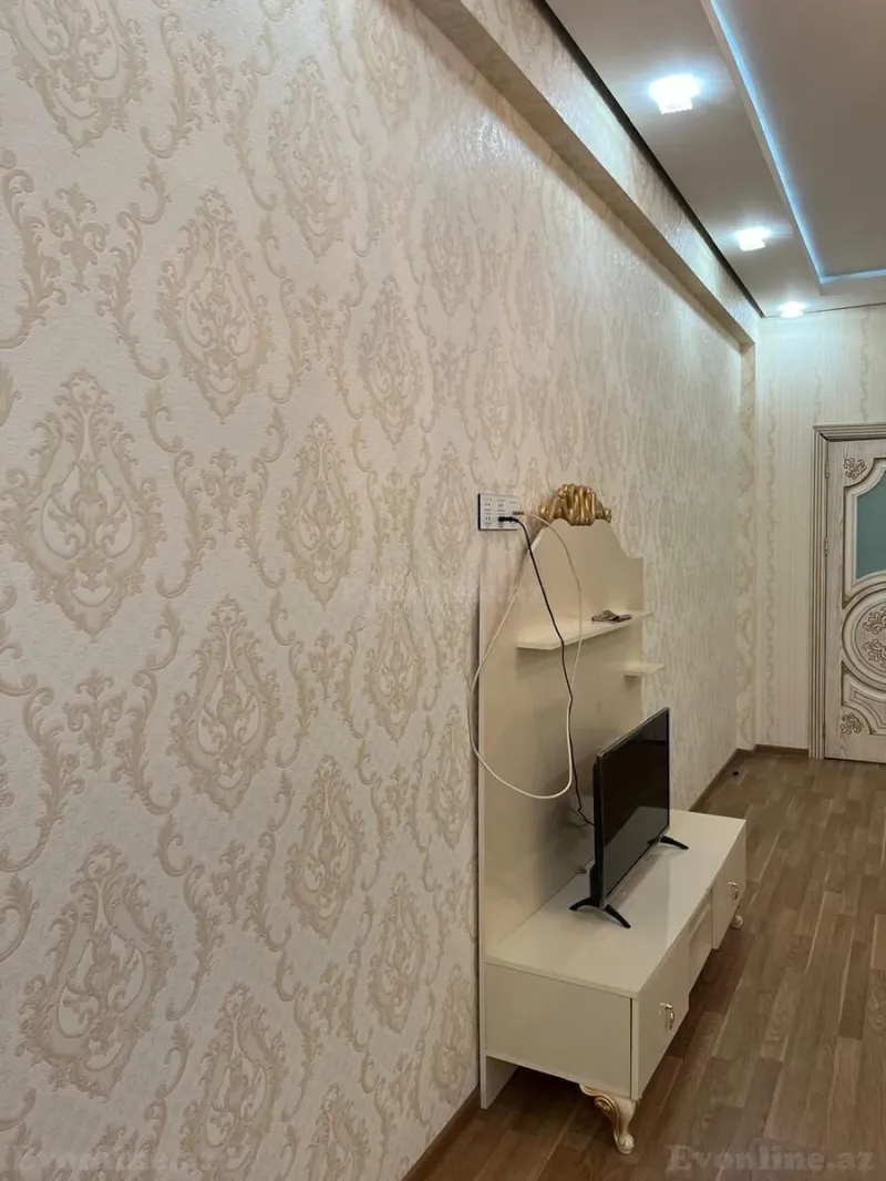Kirayə verilir 2 otaqlı Mənzil Yeni tikili 100 m² Nəsimi m. - şəkil 17