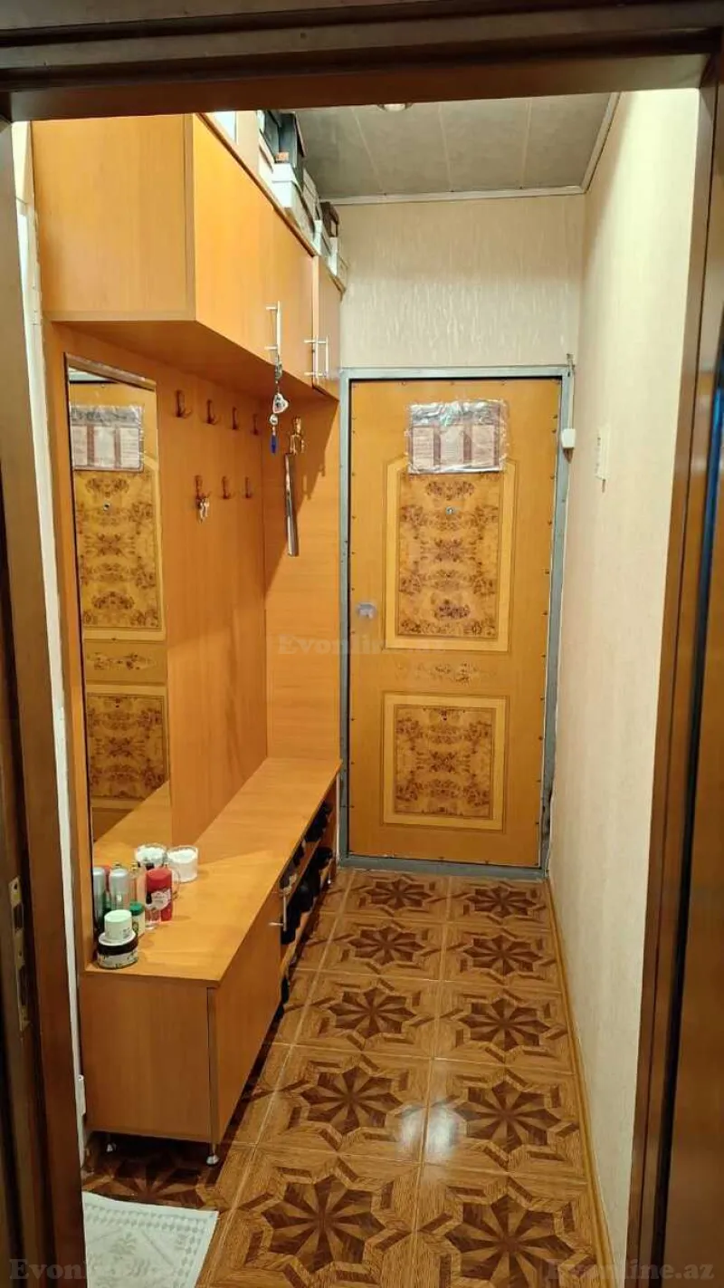 Satılır 2 otaqlı Mənzil Köhnə tikili 60 m² Gənclik m. - şəkil 9
