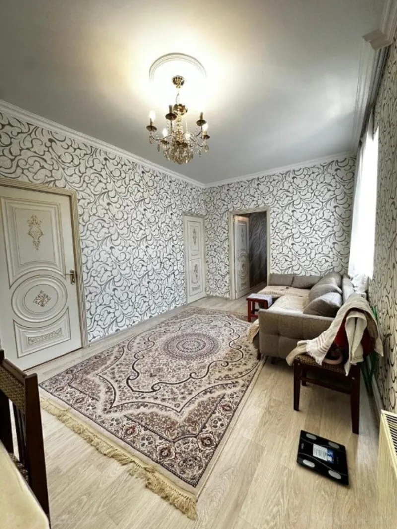 Satılır 2 otaqlı Mənzil Köhnə tikili 60 m² Memar Əcəmi m. - şəkil 2