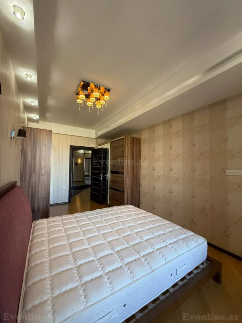 Kirayə verilir 4 otaqlı Mənzil Yeni tikili 170 m² 28 May m. - şəkil 6