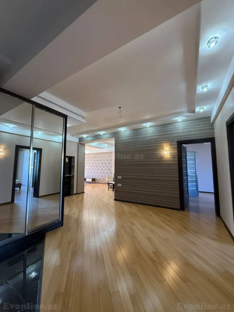 Kirayə verilir 4 otaqlı Mənzil Yeni tikili 170 m² 28 May m. - şəkil 10