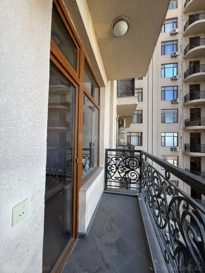 Kirayə verilir 4 otaqlı Mənzil Yeni tikili 170 m² 28 May m. - şəkil 15