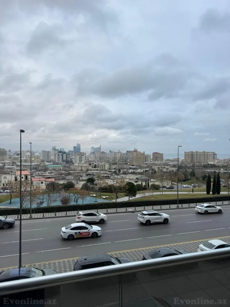 Kirayə verilir 4 otaqlı Mənzil Yeni tikili 160 m² Elmlər Akademiyası m. - şəkil 24