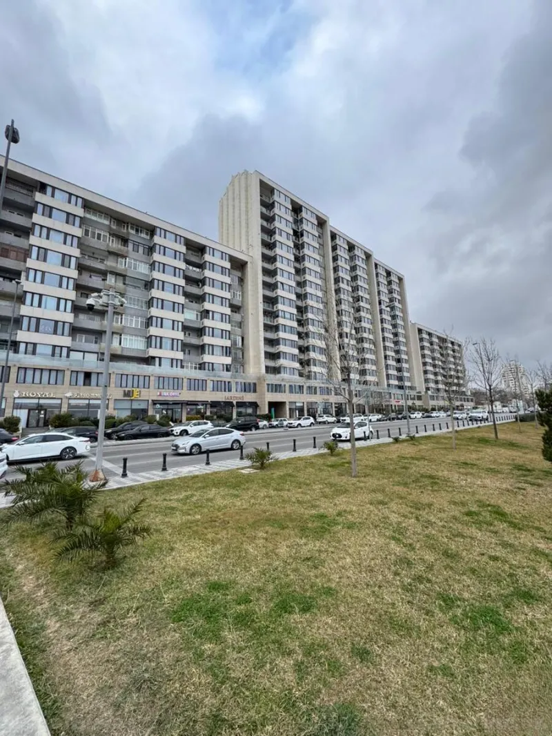 Kirayə verilir 4 otaqlı Mənzil Yeni tikili 160 m² Elmlər Akademiyası m. - şəkil 30