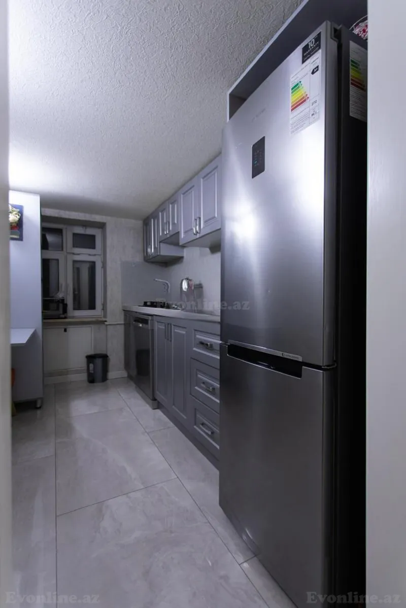 Kirayə verilir 3 otaqlı Mənzil Köhnə tikili 80 m² Sahil m. - şəkil 22