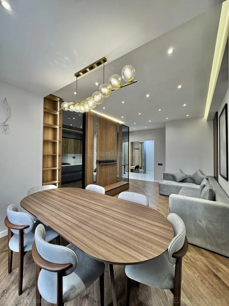 Satılır 3 otaqlı Mənzil Yeni tikili 117 m² Gənclik m. - şəkil 2