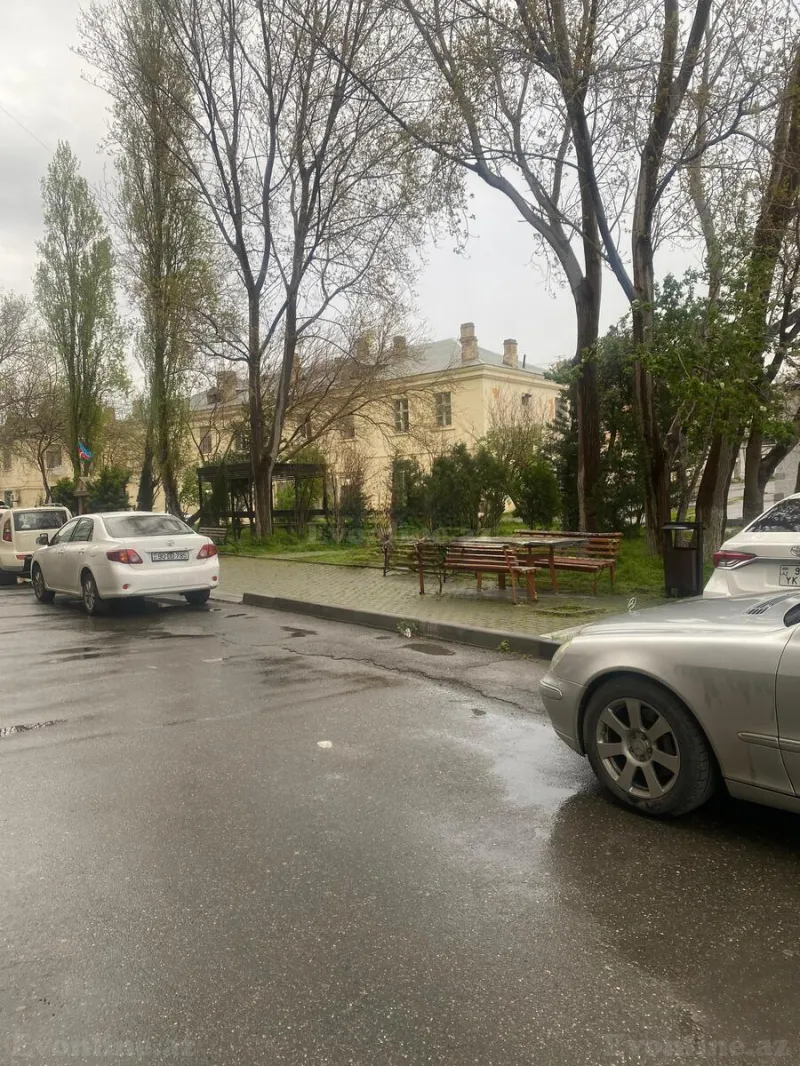 Satılır 2 otaqlı Mənzil Köhnə tikili 63 m² Əhmədli - şəkil 3