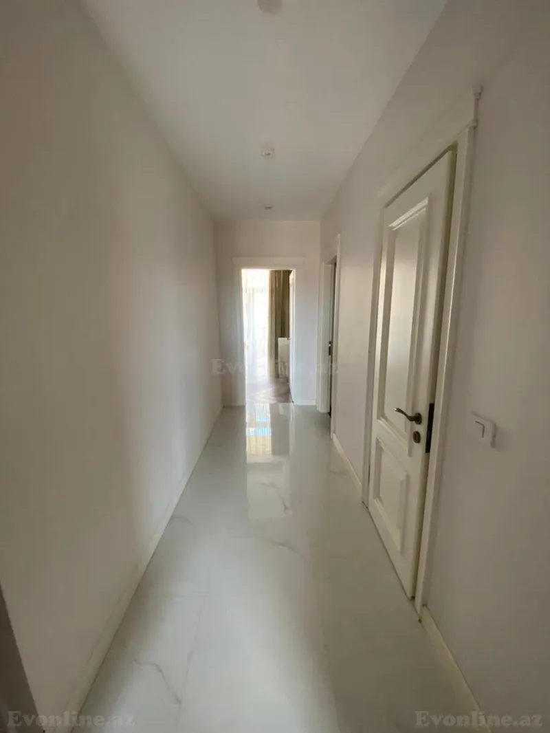 Kirayə verilir 3 otaqlı Mənzil Yeni tikili 130 m² Xətai r. - şəkil 6