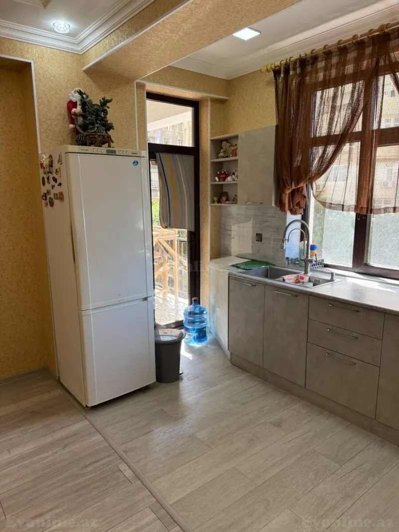 Satılır 2 otaqlı Mənzil Yeni tikili 100 m² Nərimanov r. - şəkil 10