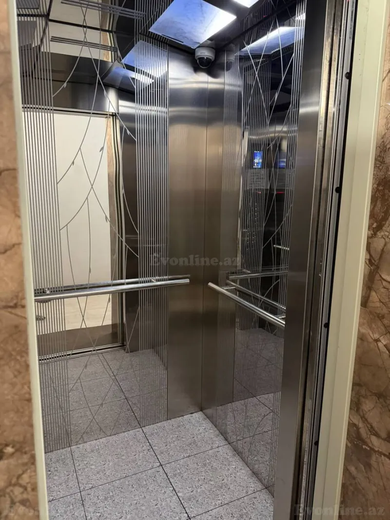 Satılır 2 otaqlı Mənzil Yeni tikili 100 m² Nərimanov r. - şəkil 16
