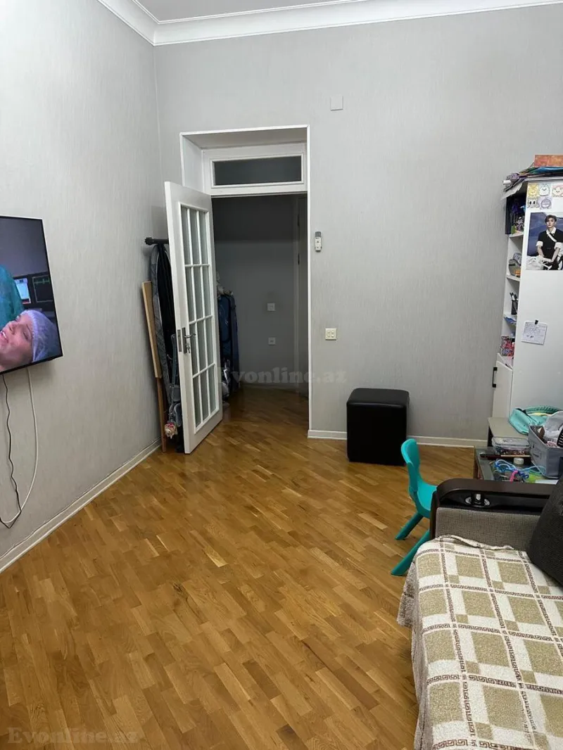 Satılır 2 otaqlı Mənzil Köhnə tikili 40.4 m² Elmlər Akademiyası m. - şəkil 4