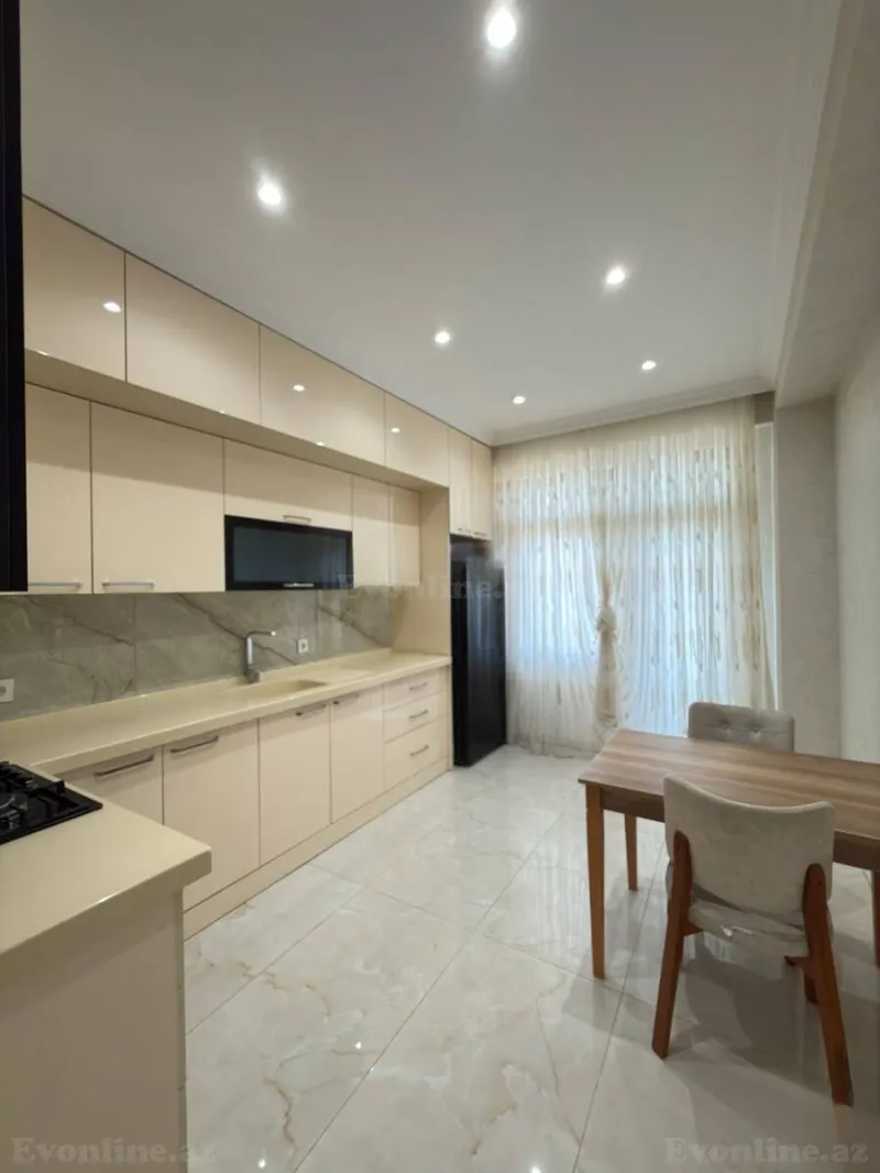 Satılır 2 otaqlı Mənzil Yeni tikili 98 m² Nəsimi r. - şəkil 10