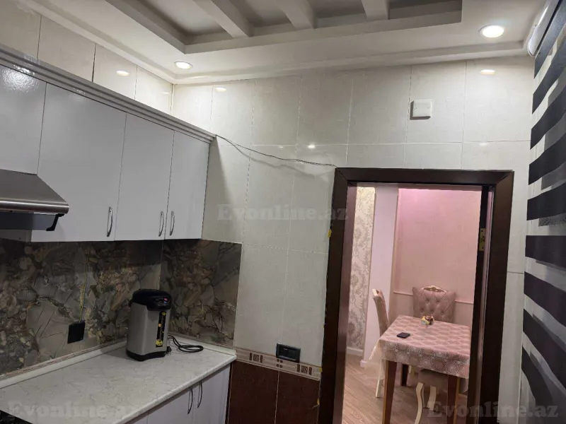 Satılır 2 otaqlı Mənzil Köhnə tikili 55 m² 20 Yanvar m. - şəkil 13