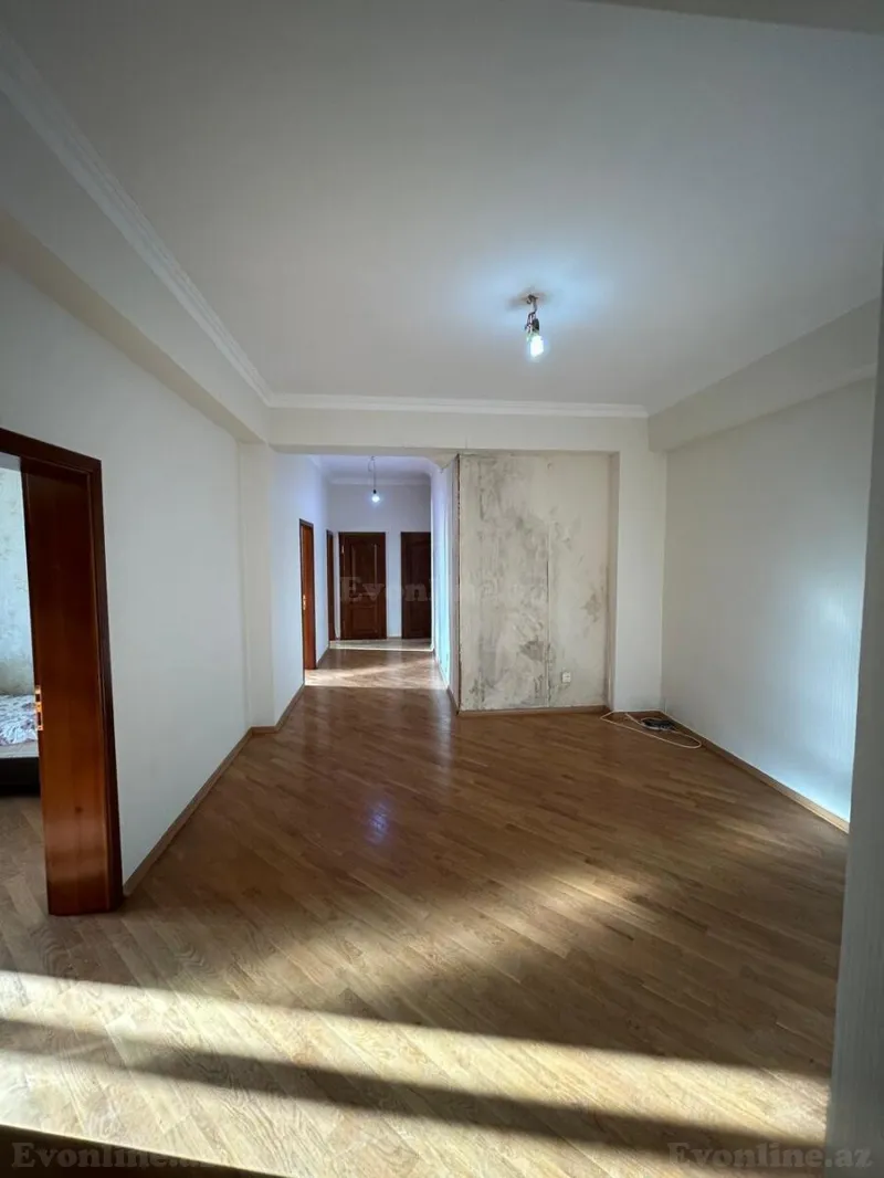 Satılır 3 otaqlı Mənzil Yeni tikili 128 m² Yeni Yasamal - şəkil 2