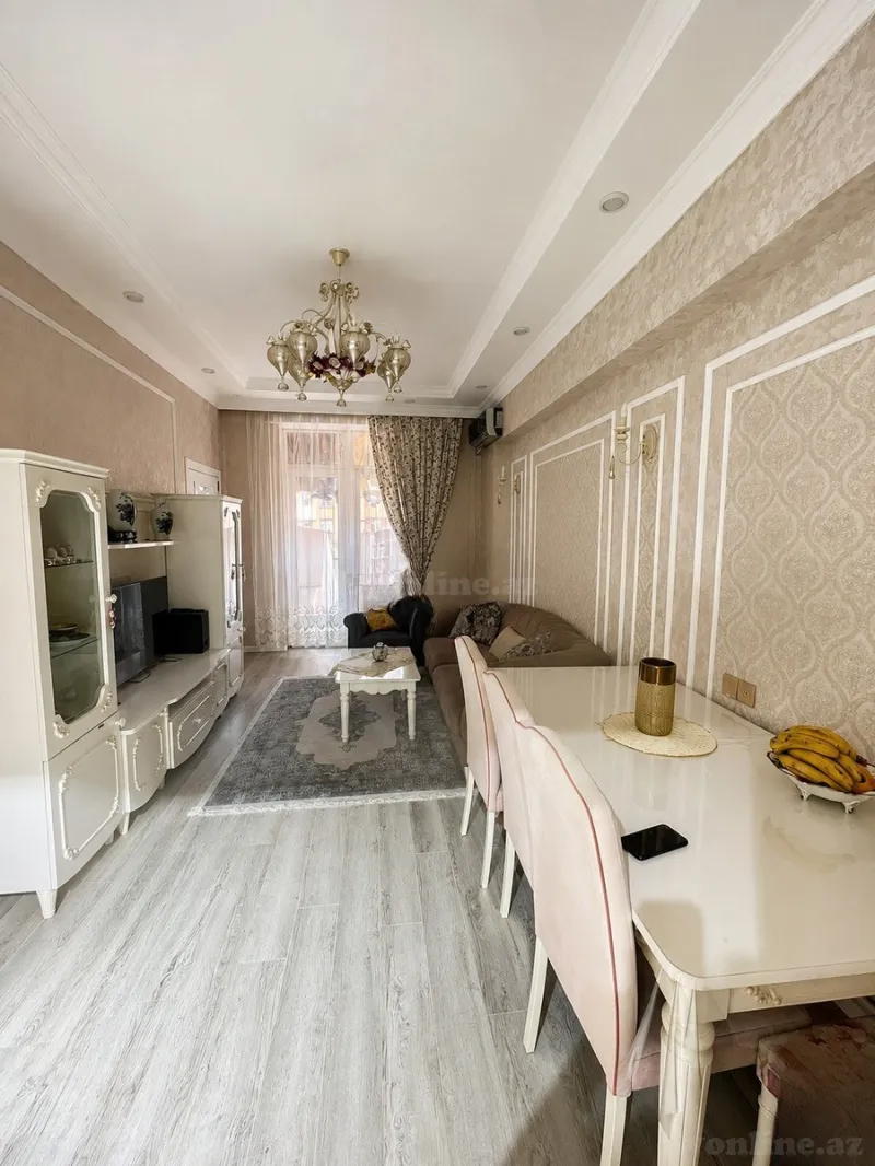 Satılır 4 otaqlı Mənzil Yeni tikili 81 m² Xalqlar Dostluğu m. - şəkil 2