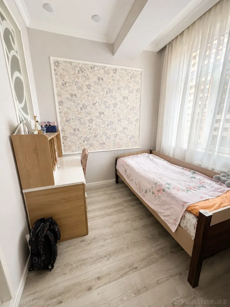 Satılır 4 otaqlı Mənzil Yeni tikili 81 m² Xalqlar Dostluğu m. - şəkil 6