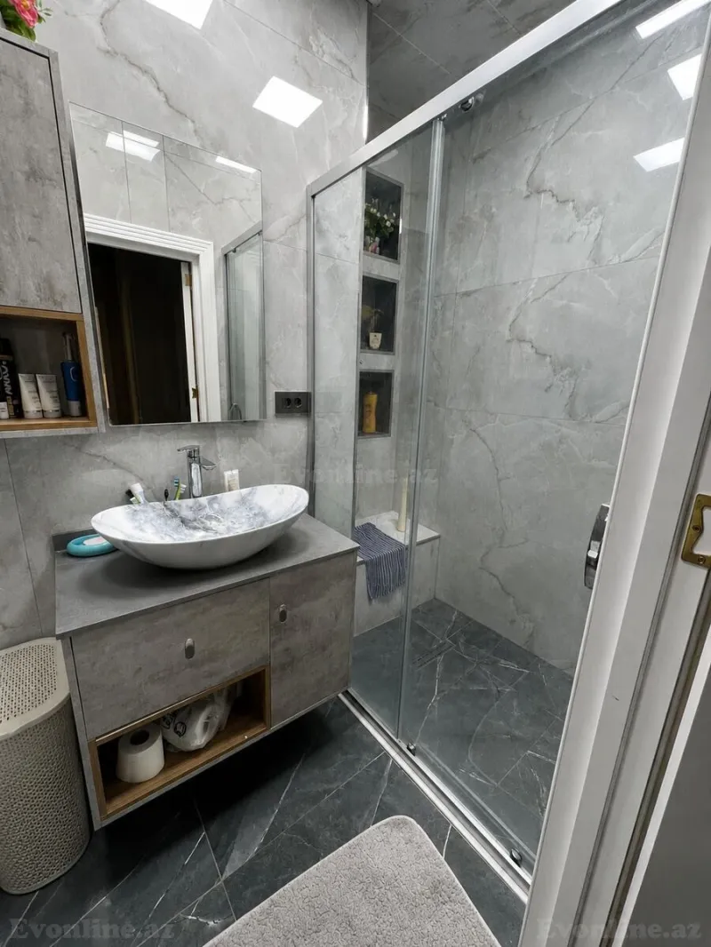 Satılır 4 otaqlı Mənzil Yeni tikili 81 m² Xalqlar Dostluğu m. - şəkil 8