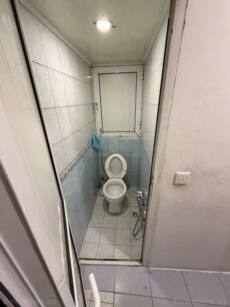 Satılır 2 otaqlı Mənzil Köhnə tikili 41.3 m² Memar Əcəmi m. - şəkil 6