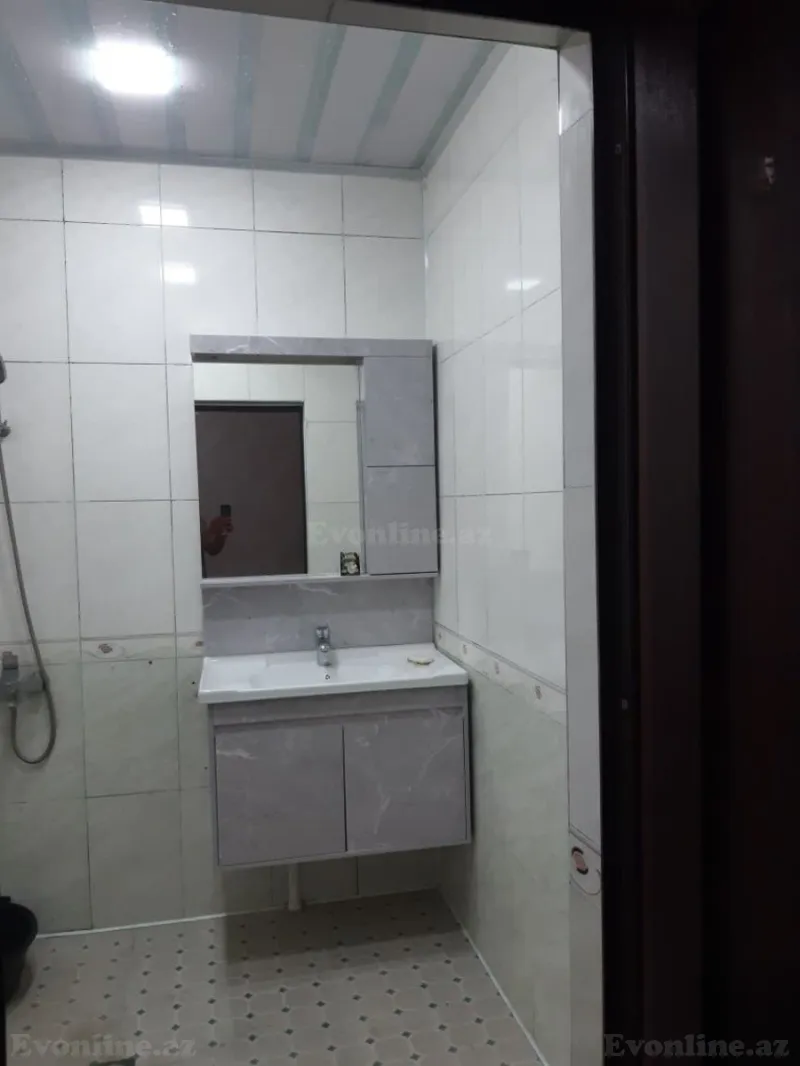 Kirayə verilir 2 otaqlı Mənzil Yeni tikili 90 m² İnşaatçılar m. - şəkil 5