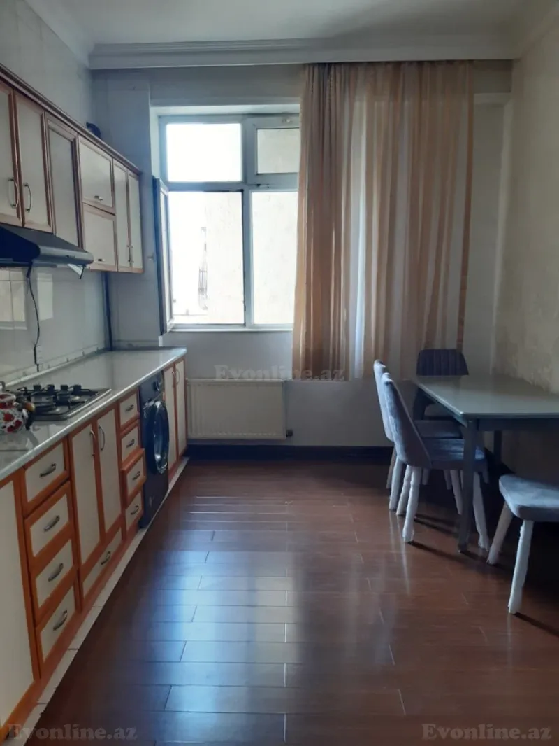 Kirayə verilir 2 otaqlı Mənzil Yeni tikili 90 m² İnşaatçılar m. - şəkil 10