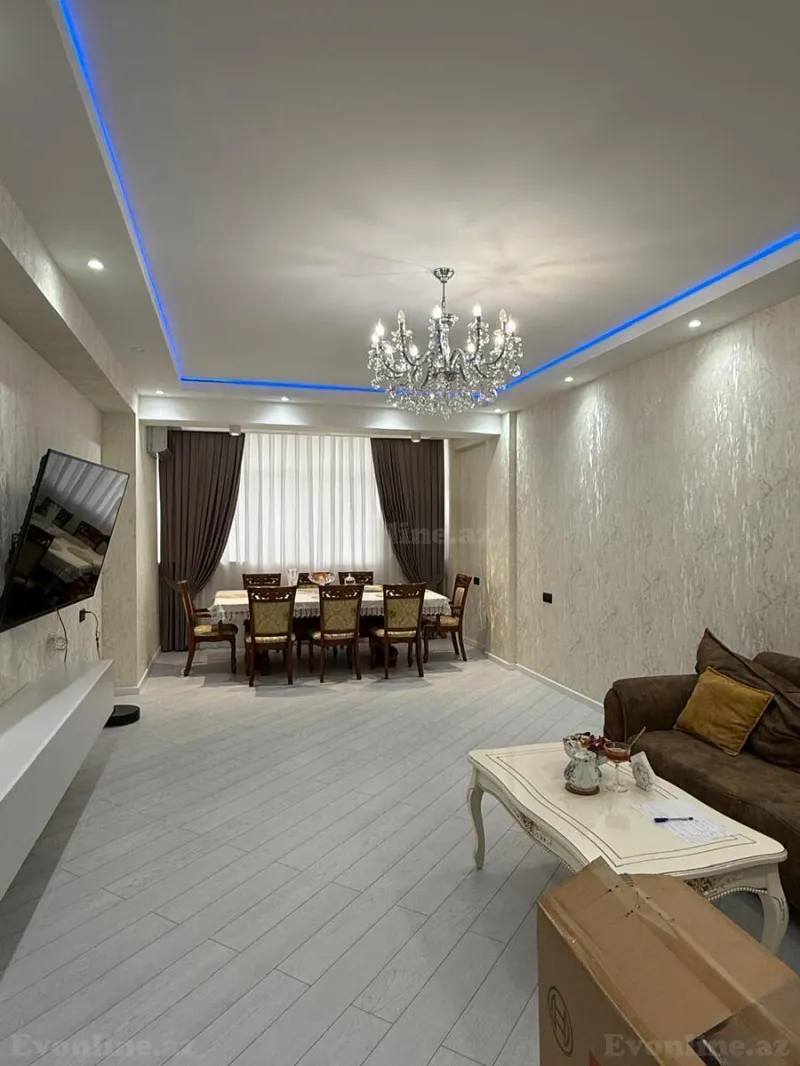 Satılır 4 otaqlı Mənzil Yeni tikili 135 m² Həzi Aslanov m.