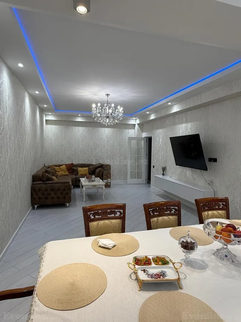 Satılır 4 otaqlı Mənzil Yeni tikili 135 m² Həzi Aslanov m. - şəkil 2