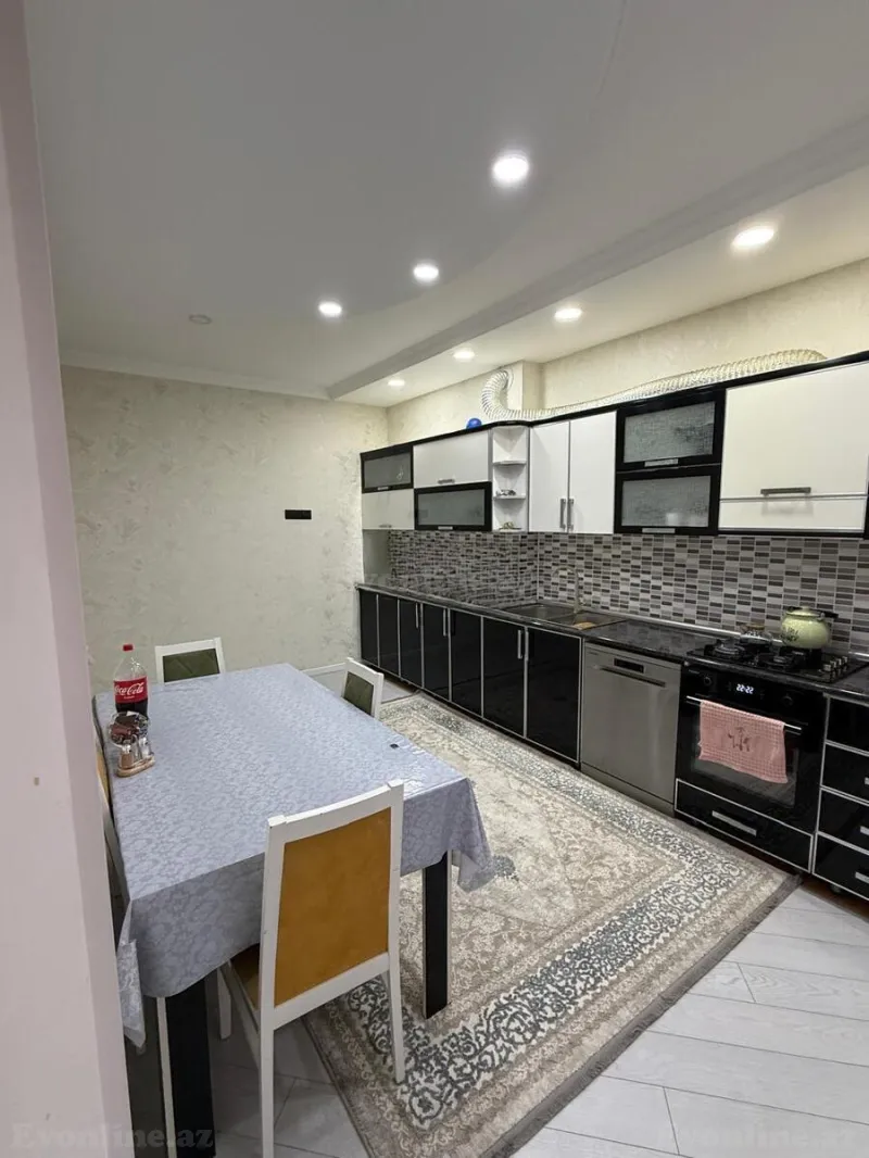 Satılır 4 otaqlı Mənzil Yeni tikili 135 m² Həzi Aslanov m. - şəkil 4