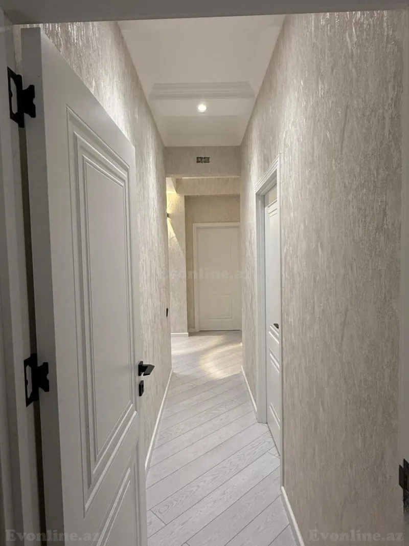 Satılır 4 otaqlı Mənzil Yeni tikili 135 m² Həzi Aslanov m. - şəkil 7