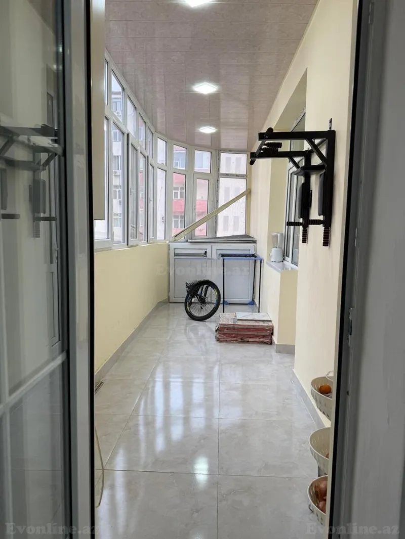 Satılır 4 otaqlı Mənzil Yeni tikili 135 m² Həzi Aslanov m. - şəkil 15
