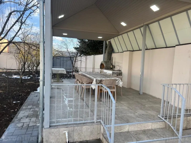 Kirayə verilir 7 otaqlı Həyət evi 250 m² Quba - şəkil 6