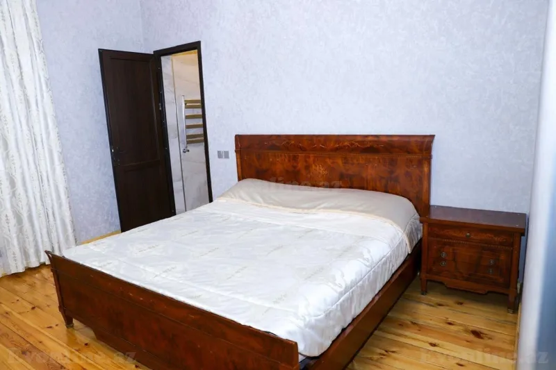 Kirayə verilir 7 otaqlı Həyət evi 250 m² Quba - şəkil 25