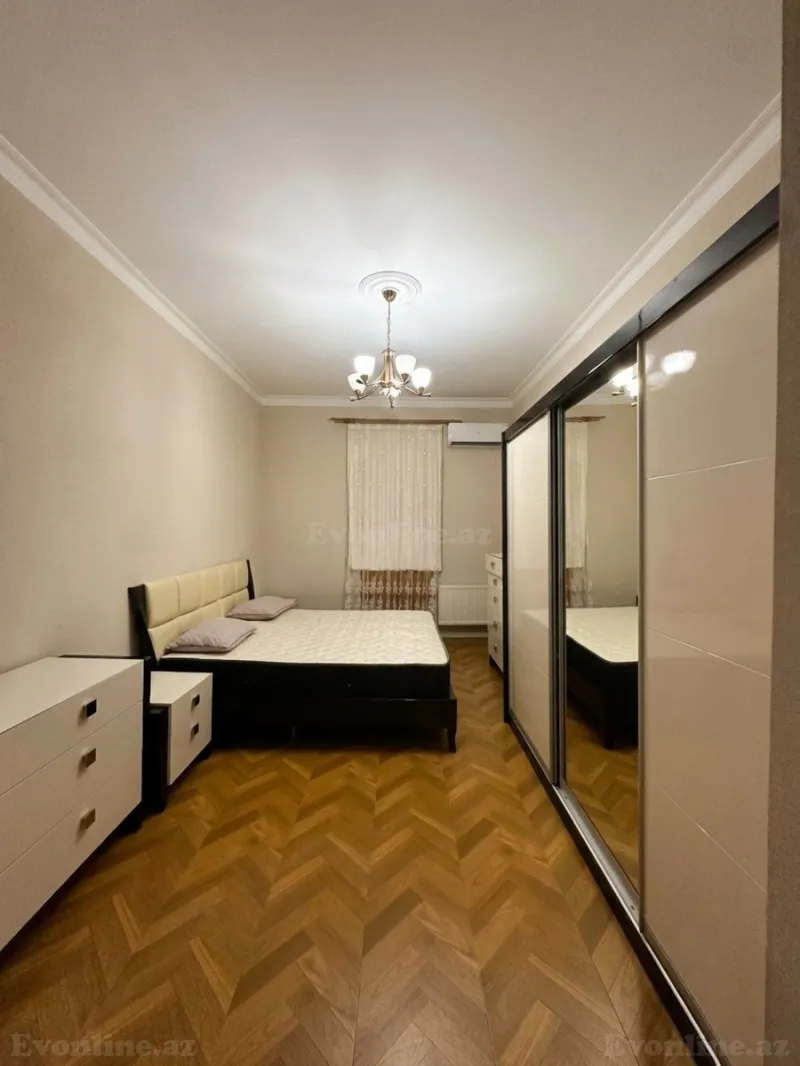 Satılır 3 otaqlı Mənzil Yeni tikili 110 m² Nizami m. - şəkil 4