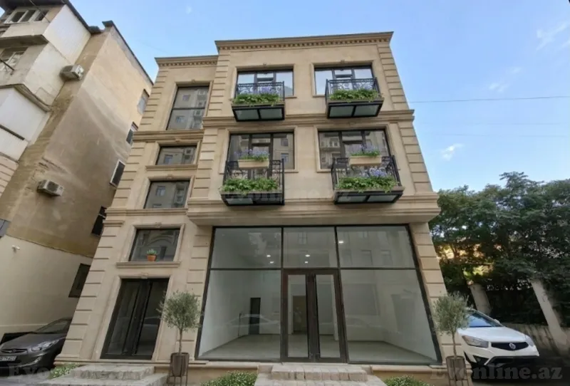 Obyekt 360 m² Elmlər Akademiyası m. Kirayə verilir