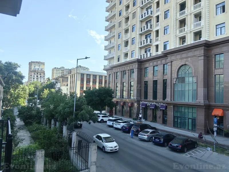 Kirayə verilir Obyekt 360 m² Elmlər Akademiyası m. - şəkil 19