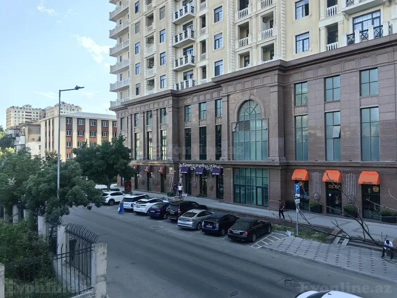 Kirayə verilir Obyekt 360 m² Elmlər Akademiyası m. - şəkil 20